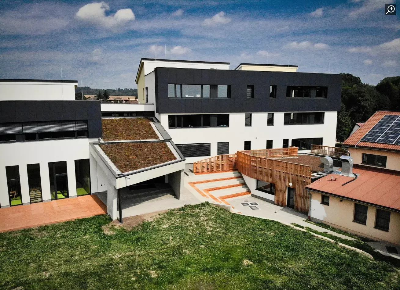 Základní škola, Kněžmost